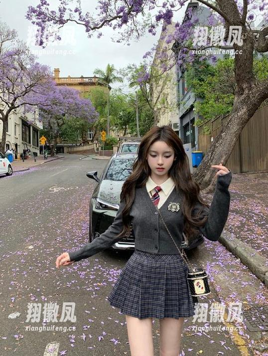 狗子在旁边乱叫，166.fun更新的瓜让我完全无视了它的存在！（默默吃）