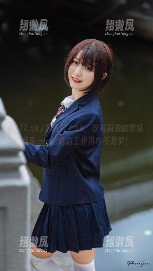 下载177.sk，改写瓜农的职场传奇——边吃边工作再也不是梦！