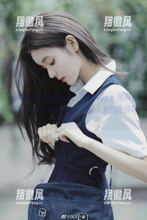 51今日吃瓜App：爆料也可以带点小清新，来一波惹人爱的内涵吧！
