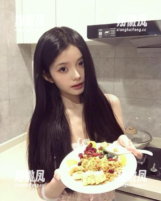 51吃瓜的app也上线了GitHub热门话题，哈哈，你只需轻松一滑