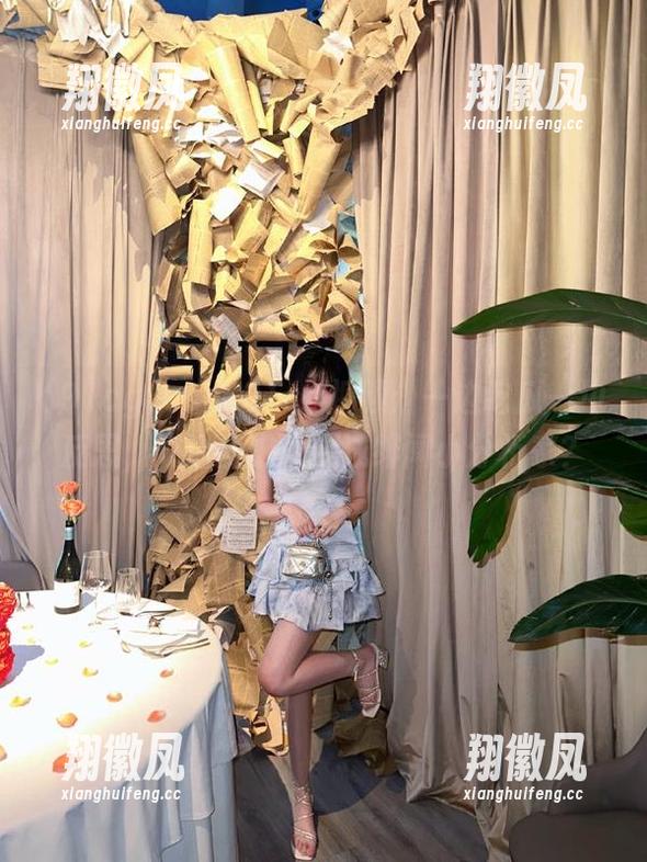 com.91cg视频：一边吃瓜一边反思，难道我们也变成绯闻小分析家？