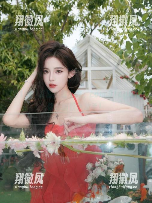 资源轮番上阵，com.91cg就像你的幽默小助手！