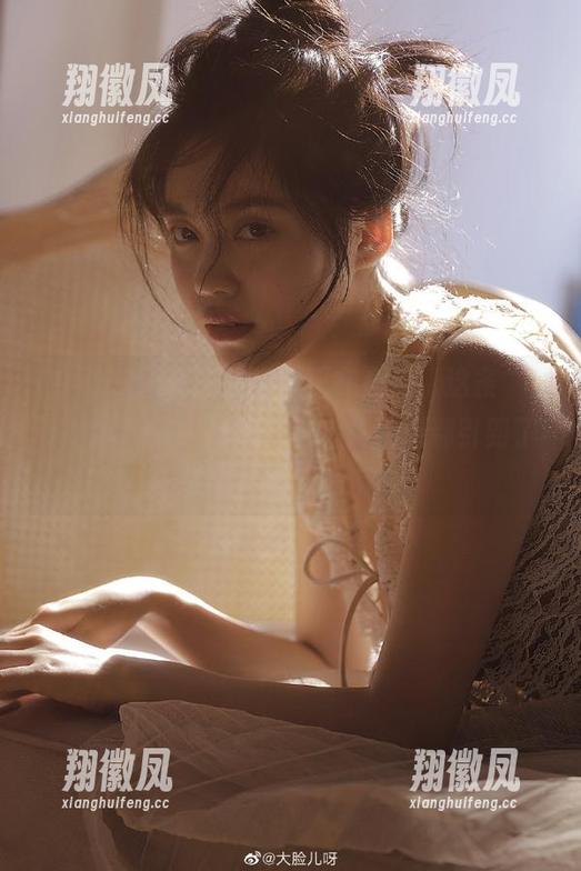 质疑的声音正在蔓延，这条“91吃瓜”的线路把大家的关注点都引到了意想不到的地方。