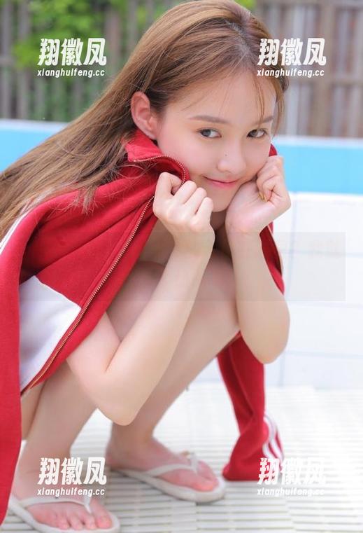 我：“hlw”的入口在哪里？我就想看个热闹啊！