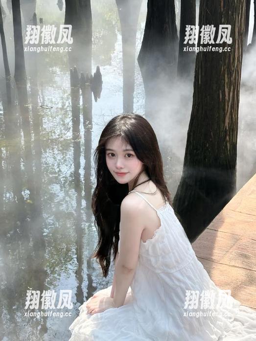 “hlw.bet”更新后的每一次刷新，都是对八卦的再一次追逐！
