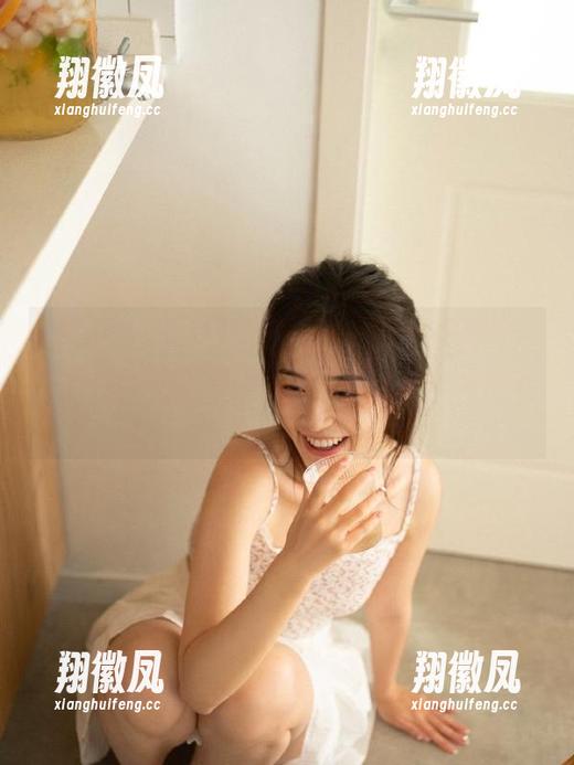 吃瓜不打烊91网的更新内容，真让人左右为难，是选择吃瓜还是闭嘴？