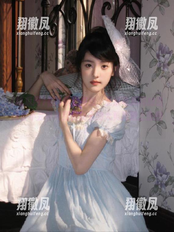 有时候我在想，亚洲吃瓜网的链接会不会神奇到把我家的大黄狗推上热搜？