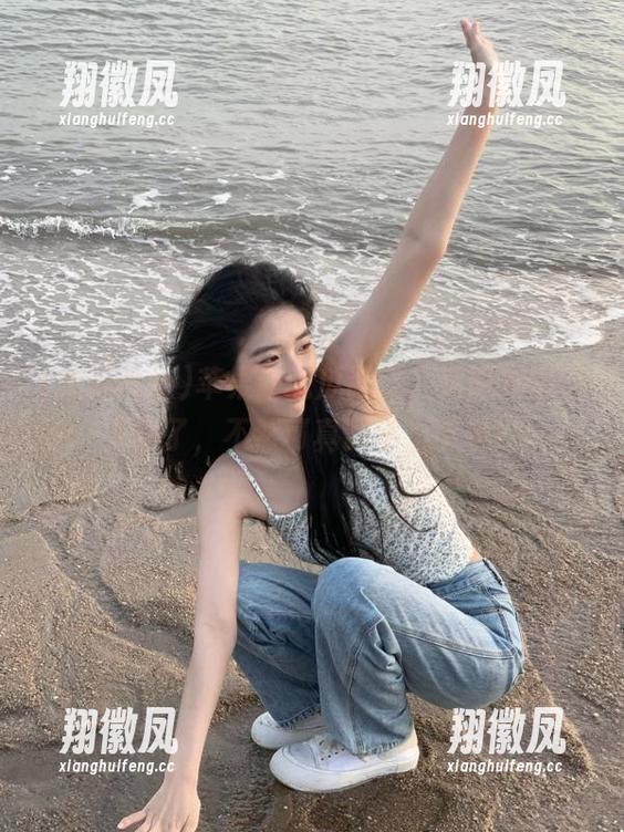 苹果版吃瓜论坛，是时候嘴巴开窍了，不然可真跟不上节奏！