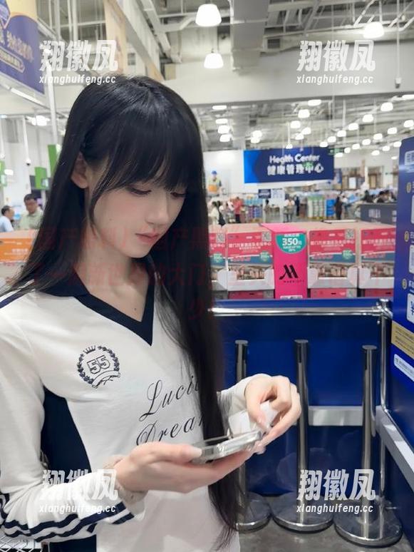 “国产黑料”更新，像是打开了一扇新世界的大门，里头的不靠谱真不少！