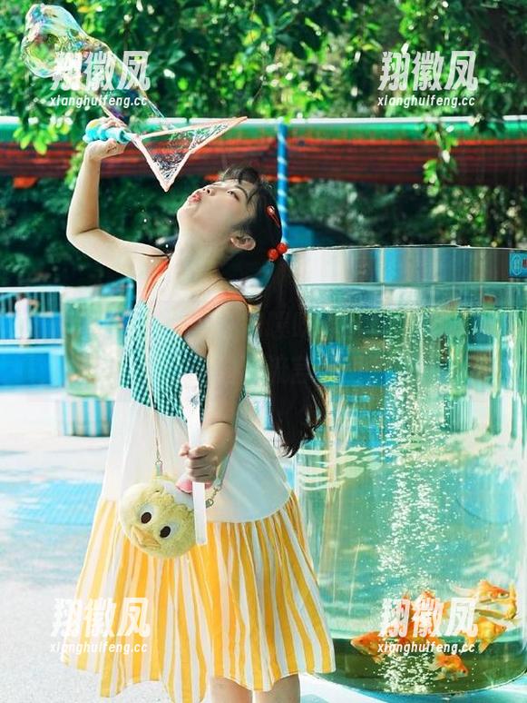 自从在网曝吃瓜官网停留，脑海里只剩下流言蜚语。