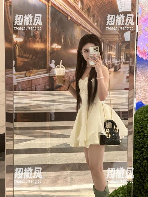 网曝吃瓜 网曝吃瓜发布:这对情侣竟然在微博上秀恩爱,真是花式撒糖!