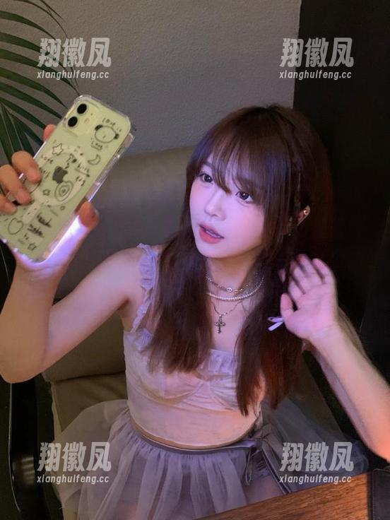 跟着黑料不打烊万里长征网站，随时随地yiiiiii，偶尔净身心洗个眼！