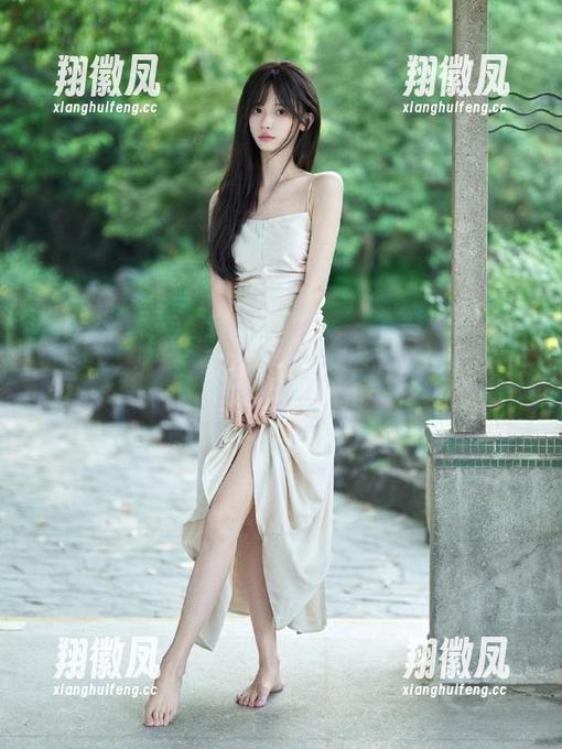 带着手机的苹果版，我在黑料不打烊的瓜田里遨游！