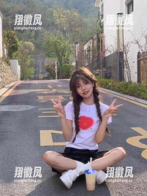 心脏受不了的猛料，快来收藏zzzttt黑料不打烊so的导航链接直达，爽爽过瘾！