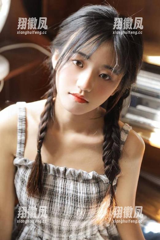 苹果版17c黑料吃瓜网，随时随地给你心灵一击！