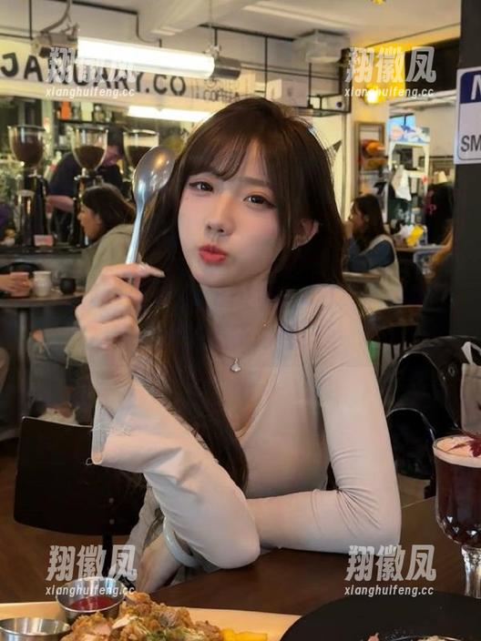 黑料社app的新入口：承包你一天的瓜子时间！