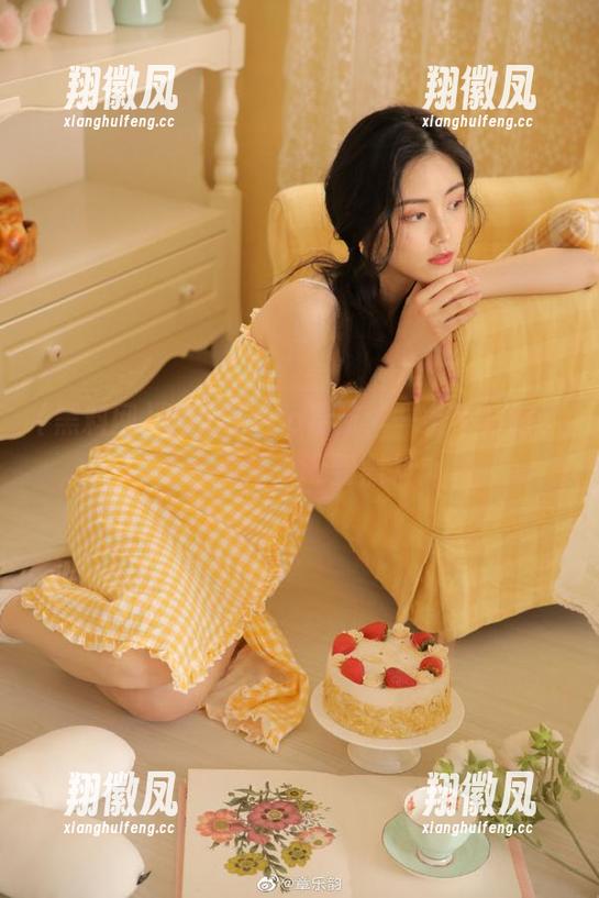 黑料网app导航：一条不归路，带你从人设到黑料