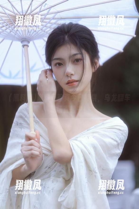黑料网首页今日特供，乌龙翻车现场直播中！