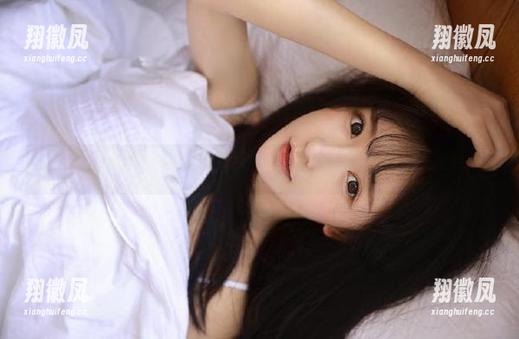 稍等，我在“黑网料”发布的瓜区找灵感——求掌声！